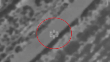 IZVEDEN SMRTONOSNI NAPAD, A ONDA SU USLEDILE JEZIVE REČI "Ubili su nam komandanta" (VIDEO)