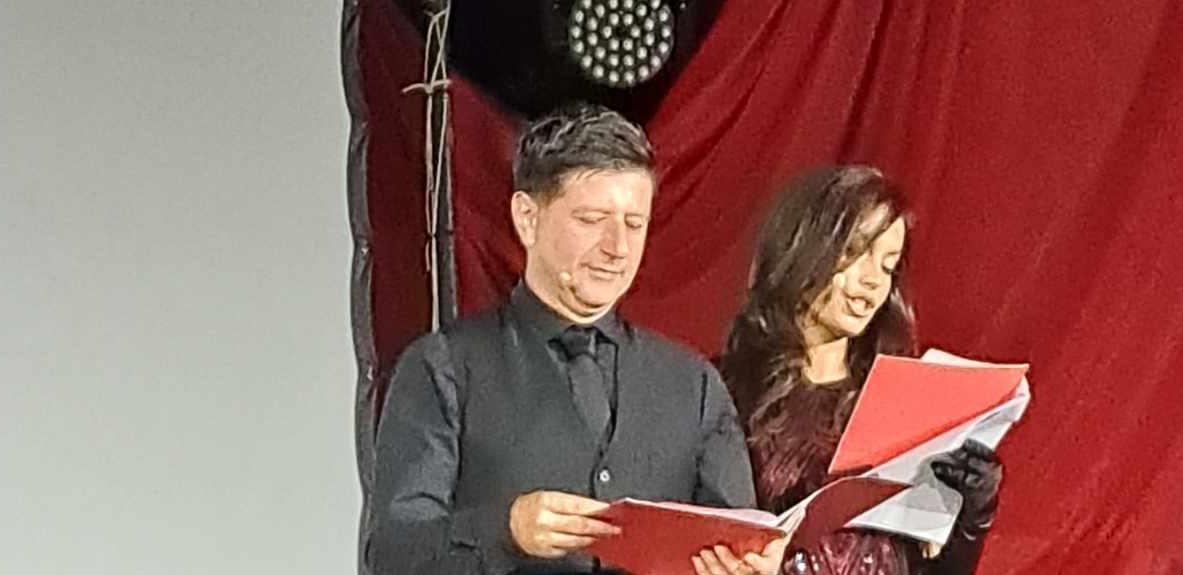 MIRKA VASILJEVIĆ NOSI TORBU OD 18.000 EVRA! Ne može svako da je ima, čeka se po nekoliko meseci, sve oči uprte u glumicu!