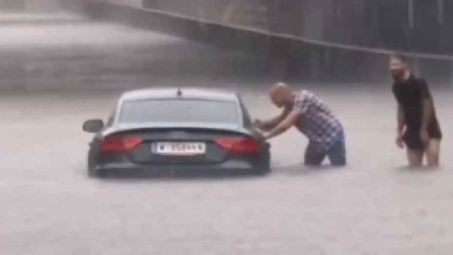 BEČ POD VODOM Snažno nevreme pogodilo Austriju (VIDEO)