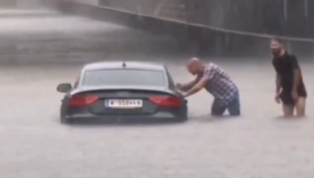 BEČ POD VODOM Snažno nevreme pogodilo Austriju (VIDEO)