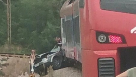 PRVE FOTOGRAFIJE SA LICA MESTA GDE SU POGINULI BRAT I SESTRA Stravične slike iz Lazarevca (FOTO)