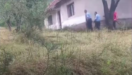 DRAMA U NEVESINJU I DALJE TRAJE! Migrant našao oružje u kući u kojoj se  zabarikadirao i otvorio paljbu na policiju! NOVI DETALJI