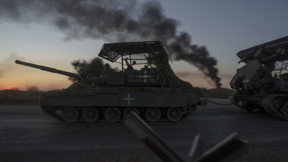 RUSI NAPREDUJU Oslobodili još jedno naselje u DNR