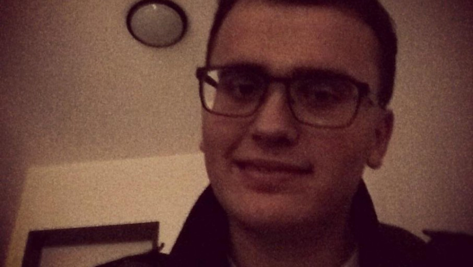 KRASNIĆI VELIČA TERORISTE OVK KOJI SU UBIJALI SRBE Evo ko je Denis koji je poslao pretnje ambasadama Srbije u Švajcarskoj i Nemačkoj