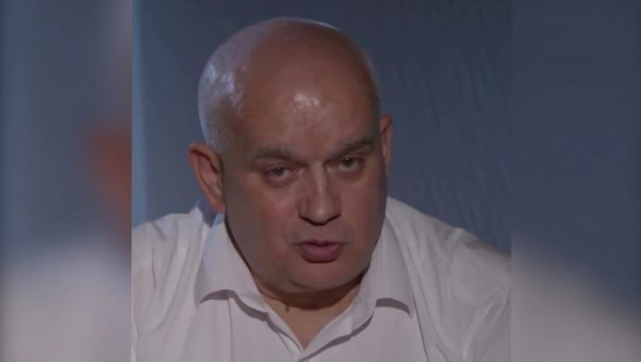 SVETOZARA MAJKA I OTAC OSTAVILI PORED KONTENJERA ZBOG VERE?! On ni posle 58 godina ne zna čiji je!