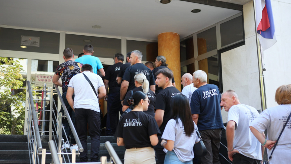 BLAŽIĆ IZ BLINDIRANE PROSTORIJE IZNOSI ODBRANU Sudnica u kojoj se pre njega sedeli Veljko Belivuk, Darko Šarić važi za najsigurniju