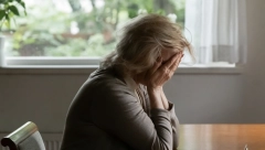 ŽELIM DA MOJ SIN UMRE Nekada je bio jak mladić koji se bavio bodibildingom, a sada 11 godina leži nepomičan, trenutak je promenio sve