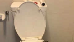 PRVO ISKOPAN TUNEL, SADA WC ŠOLJA PROPALA KROZ PLAFON DIREKT U ARHIVU! U Višem sudu u Podgorici za godinu dana ređaju se skandali, smeh u celom regionu
