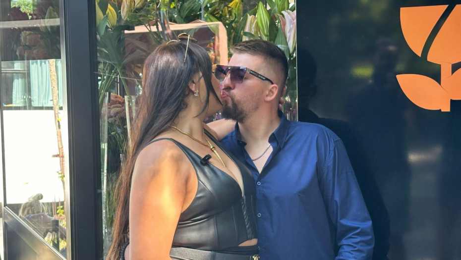 GRMI U USKOJ KOŽNOJ HALJINI I ŠETA DEČKA! Ekskluzivan snimak Mike Vasića nakon promene pola