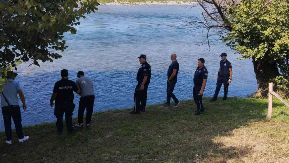 "IDENTIFIKACIJA BEŽIVOTNIH TELA U TOKU!" Oglasio se Ivica Dačić povodom tragedije na Drini!