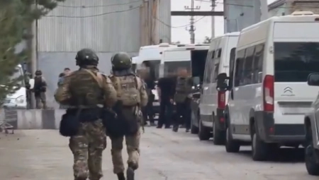 PRVI SNIMCI ZATVORA NAKON AKCIJE SPECIJALACA Opsadno stanje u Volgogradu, jedan islamista probao da se RAZNESE