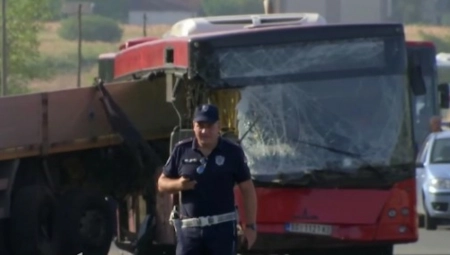 OGLASIO SE MUP Hitan apel zbog saobraćajnih nesreća