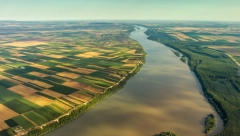 SRBIJA JE BOGATA OBRADIVOM ZEMLJOM Kako se kreću cene zemljišta i ko je sve prodaje