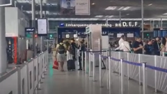 DRAMA NA AERODROMU Ljudi beže u panici