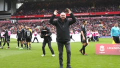 REČI KOJE SLAMAJU I NAJTVRĐA SRCA Čuveni trener osetio da mu se bliži kraj, pa ostavio srceparajuću poruku