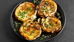 KARMELIZOVANE ŠNICLE BOLJE OD KLASIČNIH Ova namirnica je glavni sastojak, a obožavaće cela porodica