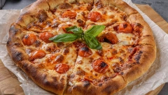 DOMAĆA PICA MARGARITA Ukusom ni malo ne zaostaje za onom kupovnom, za lepo veče sa prijateljima