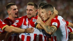 SILASOVI PROMAŠAJI NISU KOŠTALI ZVEZDU Crveno-beli rutinski pobedili Napredak i spremni dočekuju Ligu šampiona