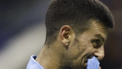 BIVŠI ŠAMPION ROLAN GAROSA RAZBESNEO NOVAKOVE NAVIJAČE Ne verujem da Đoković može da dobije Sinera