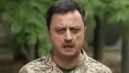 ZELENSKI KRENUO U NOVU ČISTKU:  Oleščuk smenjen zbog Zalužnog?!