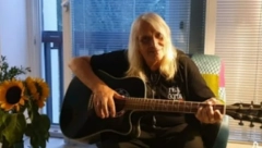 ZAVIRITE U DOM BORE ĐORĐEVIĆA! Evo kako izgleda njegov stan u Sloveniji u kom uživa sa 28 godina mlađom suprugom