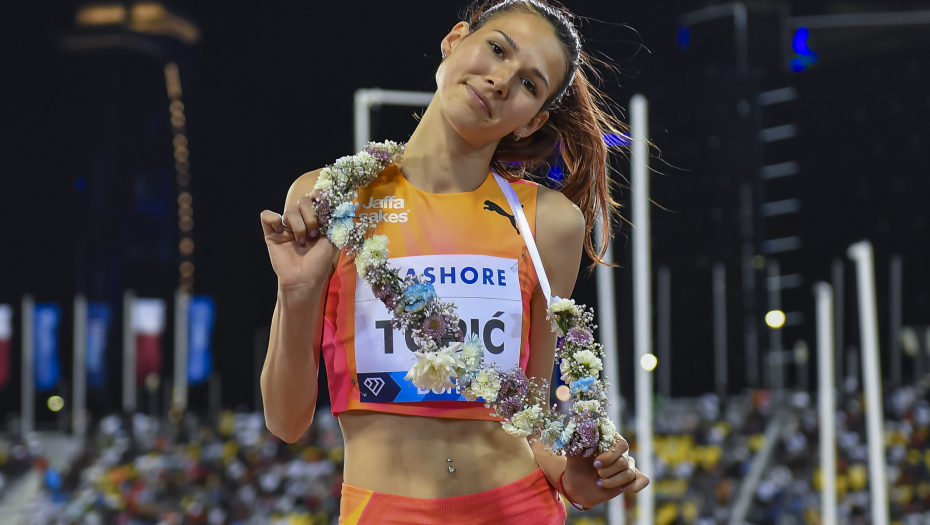 NAPRED, SRPSKA JUNAKINJO Angelina Topić u borbi za novu medalju, konkurencija joj je svetska rekorderka