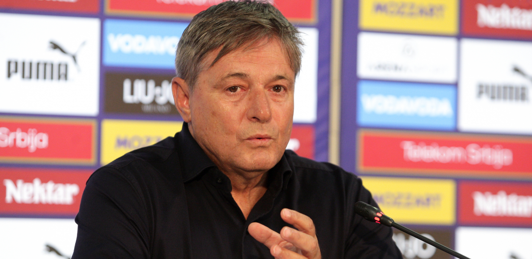 "VI STE SE SAVRŠENO UDALE, A JA SAM SE NAMUČILA" Piksijeva žena opisala detalje braka sa selektorom