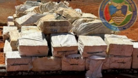 U DŽUNGLI ZAPLENJENO 3,6 TONA KOKAINA: Droga bila vešto sakrivena