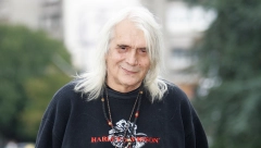 BORA JE OVU PESMU NAPISAO ZA CECU Godinama to niko nije znao, a ove stihove obožavamo i znamo napamet