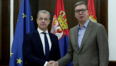 KOREKTAN I OTVOREN RAZGOVOR Predsednik Vučić primio glavnog tužioca Mehanizma za međunarodne krivične sudove Serža Bramerca