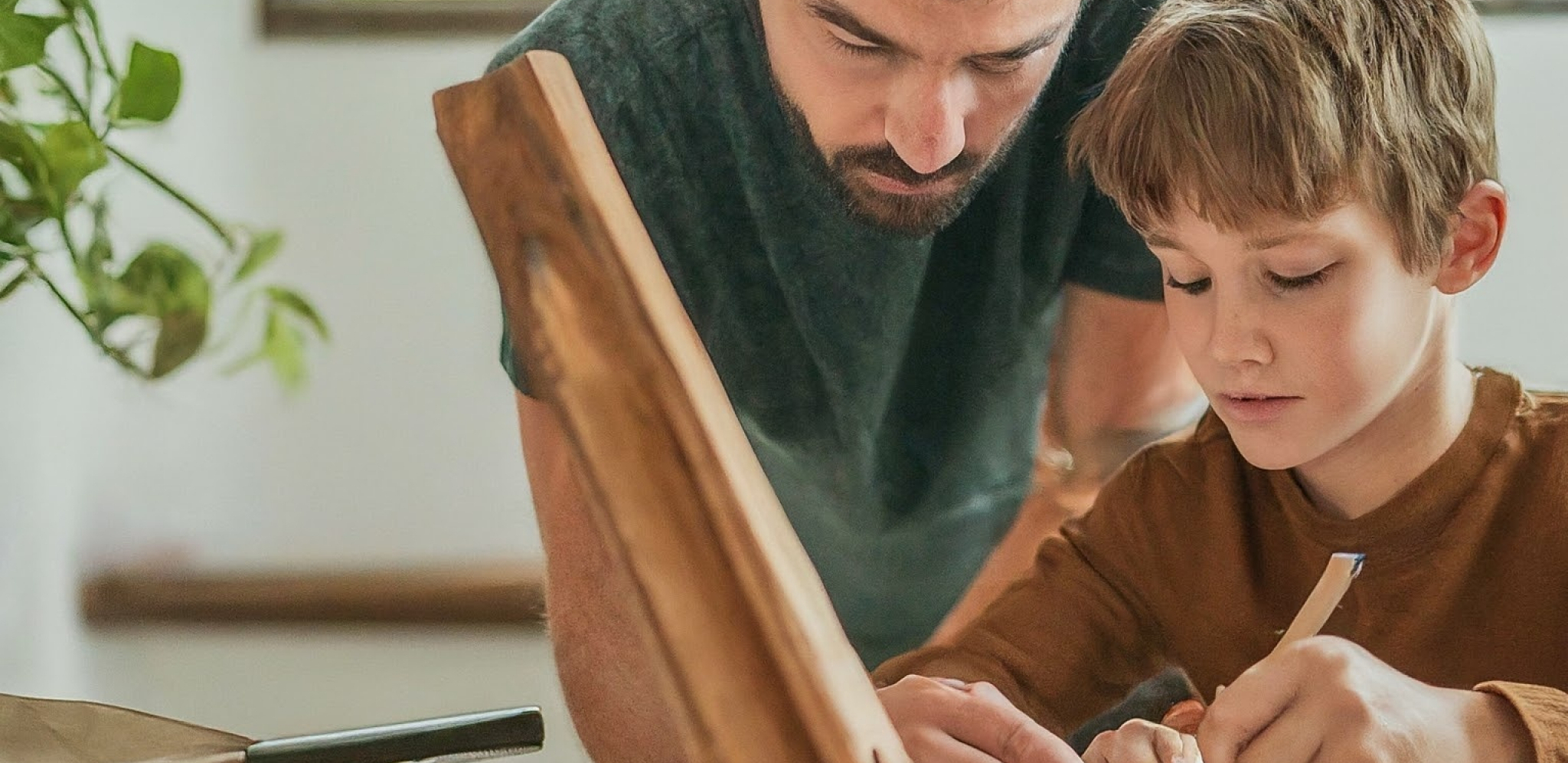 12 ŽIVOTNIH LEKCIJA KOJE SIN TREBA DA NAUČI OD OCA Izuzetno su važne za detetov budući razvoj!