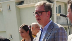VUČIĆ NASTAVLJA POSETU PODRINJU Obilazi saobraćajnicu Šabac - Loznica, danas i vojna vežba u Gučevu