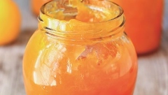 TETA BISA ZNA KAKO SE PRAVI NAJLEPŠI DŽEM Sa kajsijama i belom čokoladom, poći će vam voda na usta