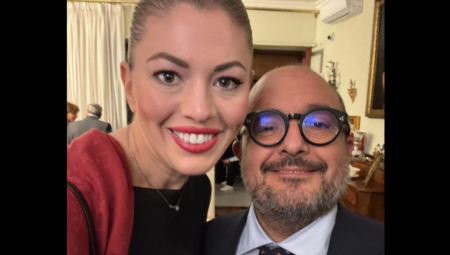 SKANDAL U MINISTARSTVU KULTURE!  Ministar italije uhvaćen u ljubavnoj aferi sa influenserkom! Plakao i izvinjavao se javno ženi (FOTO)