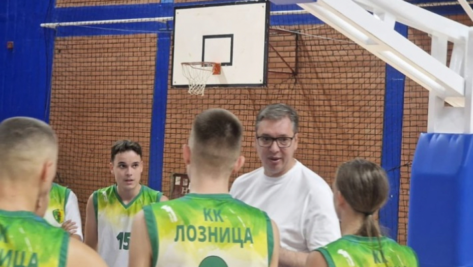 VUČIĆ SA JUNIORIMA KK LOZNICA "Nema puštanja, nema lakih poena, svakako predaja nikada nije opcija" (FOTO/VIDEO)
