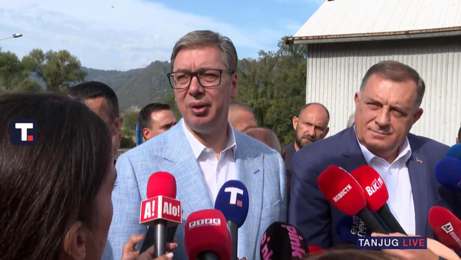PREDSEDNIK VUČIĆ SAOPŠTIO SJAJNE VESTI: Škola u Koreniti će ubrzo dobiti salu!