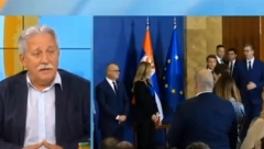 NARODE, OVAJ SE PRAVI LUD! Samardžić napada Vučića za ono za šta je kriv njegov Koštunica! (VIDEO)