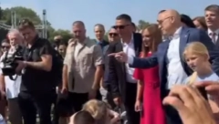 SPEKTAKL NA "DANIMA PORODICE" U PERLEZU! Premijer Vučević doneo sjajne vesti Banaćanima: Pitanje dana je izgradnja auto-puta od Beograda, preko Zrenjanina ka Novom Sadu