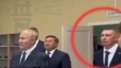 LICE DIREKTORA SVE GOVORI, POČEO DA SE PREZNOJAVA Snimak Putina u školi o kom svi pričaju (VIDEO)