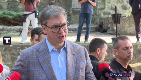 JAKA PORUKA PREDSEDNIKA VUČIĆA "Neće meni Fon Kramon da određuje budućnost Srbije!"