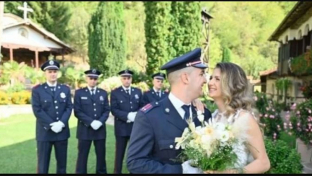 POLICAJKA I VATROGASAC IZGOVORILI SUDBONOSNO DA Ana i Aleksandar su kolege, sada i životni partneri