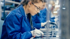 DOLAZE U SRBIJU Lider u industriji otvara dva centra, zapošljava 90 inženjera