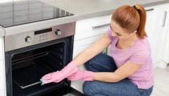 OČISTITE RERNU BRZO I LAKO Treba vam samo ovo voće, a biće kao da ste je tek kupili