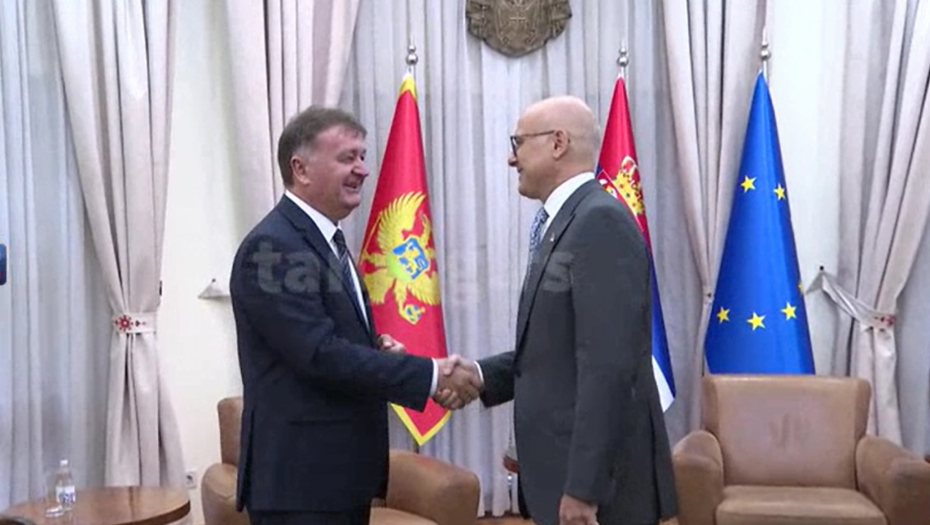 SASTANAK ALEKSIĆA I VUČEVIĆA: Prioritet jačanje veza između Crne Gore i Srbije