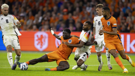 LUDILO U AMSTERDAMU Goleada u meču giganata, BiH remizirala sa Mađarskom