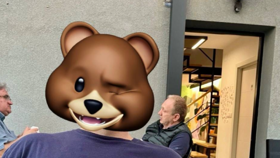 ĐOKA VLAH SA ĐILASOM NA KAFICI Evo koliko su objektivna istraživanja "nezavisnog" analitičara Vukadinovića (FOTO)