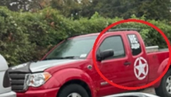 NE MOŽE JADAR, ALI NEĆE PROĆI NI DECA NI PEŠACI! SRAMOTA!  Majke sa decom u kolicima uplašeno šetale, neke nisu mogle ni da pređu ulicu! (FOTO)