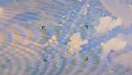 LEDI KRV U ŽILAMA I NAJHRABRIJIMA! Rusi ispalili smrtonosne rakete na frontu (VIDEO)