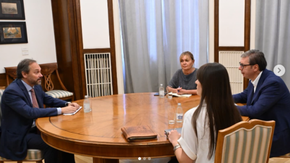 POZVAO SAM EU I ZEMLJE ČLANICE DA SE HITNO SUPROTSTAVE SAMOVOLJI PRIŠTINE Vučić se oglasio posle sastanka sa Žiofreom