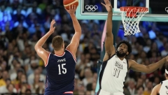 JOKIĆEV ŠOU NA JEDNOM MESTU Denver objavio snimak smešnih poteza Džokera i sve oduševio (VIDEO)